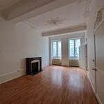 Rent 2 bedroom apartment of 74 m² in BEAUNE