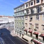 Rent 1 bedroom apartment of 70 m² in lisbon