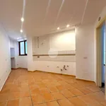 Affitto 5 camera appartamento di 110 m² in Naples