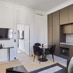 Rent 1 bedroom apartment of 40 m² in Paris