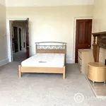 Rent 3 bedroom flat in Edinburgh