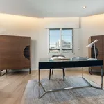 Alquilo 1 dormitorio apartamento de 215 m² en Madrid