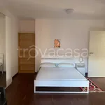 Rent 5 bedroom apartment of 130 m² in Milano