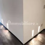 Affitto 1 camera appartamento di 46 m² in Genoa