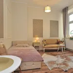 Rent 1 bedroom apartment of 34 m² in Centrum