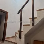 Rent 3 bedroom house of 100 m² in Trevi