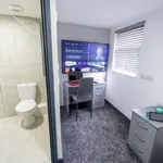 Rent 3 bedroom flat of 12 m² in Birmingham