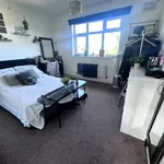 Rent 2 bedroom flat in Burnley