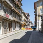 Rent 1 bedroom apartment in Porto