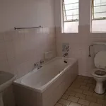 Rent 2 bedroom house in Roodepoort