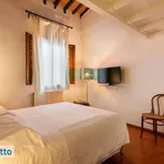 Rent 3 bedroom apartment of 60 m² in Florence