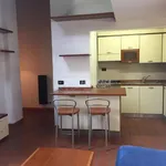 Rent 2 bedroom apartment of 65 m² in Milano