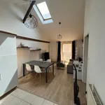 Appartement de 64 m² avec 4 chambre(s) en location à Alen