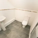 Rent 8 bedroom house in Leeds