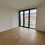 Appartement de 85 m² avec 4 chambre(s) en location à Suresnes