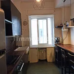 Rent 5 bedroom apartment of 200 m² in Genoa