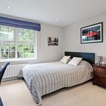 Rent 5 bedroom house in South East England