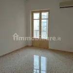 Rent 5 bedroom apartment of 165 m² in Palermo