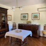 Rent 4 bedroom apartment of 140 m² in Palermo