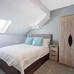 Rent 6 bedroom house in Leeds