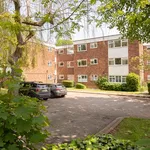 Rent 2 bedroom flat in St Albans