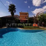 Rent 4 bedroom house of 295 m² in Anavissos Municipal Unit