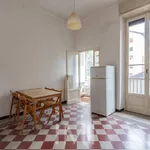 Rent 2 bedroom apartment of 70 m² in Milano