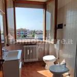 Rent 3 bedroom house of 100 m² in Voghera