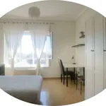 Rent a room of 130 m² in zaragoza