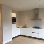 Huur 3 slaapkamer appartement van 65 m² in Hoofddorppleinbuurt