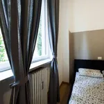 Rent a room in milan