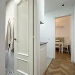 Rent 1 bedroom apartment of 8 m² in Barcelona