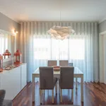 Rent 1 bedroom apartment in Porto