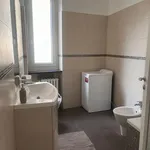 Rent 4 bedroom house in Turin