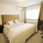 Rent 4 bedroom house of 106 m² in Wigan