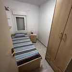 Rent 3 bedroom apartment in Barcelona