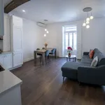 Rent 1 bedroom apartment of 77 m² in valencia