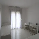 Rent 1 bedroom apartment of 15 m² in Vicenza