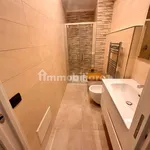 Rent 2 bedroom apartment of 65 m² in Naples