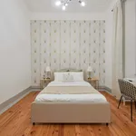 Rent a room of 165 m² in Lisboa