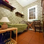 Rent 10 bedroom house of 550 m² in Ragalna