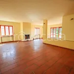 Rent 14 bedroom house of 620 m² in Montalenghe