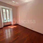 Rent 2 bedroom apartment of 52 m² in Milano