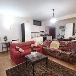 Rent 5 bedroom house of 300 m² in Catanzaro