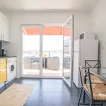 Rent 3 bedroom apartment of 90 m² in Lisboa