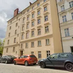 Rent 1 bedroom apartment of 55 m² in Berlin