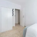 Rent a room of 100 m² in Castelló de la Plana