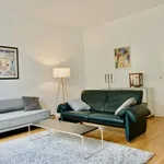 Miete 1 Schlafzimmer wohnung von 850 m² in Berlin