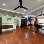 Rent 4 bedroom house of 490 m² in Bang Lamung