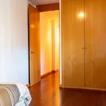 Rent a room of 110 m² in valencia